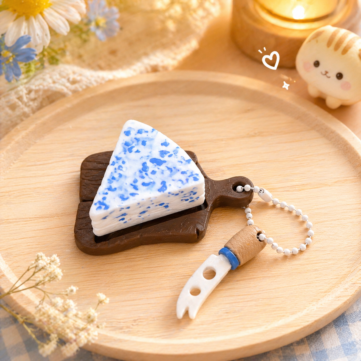 Cheese Clicker Keychain – ASMR Fidget Toy, Stress Relief, Hard Clicker